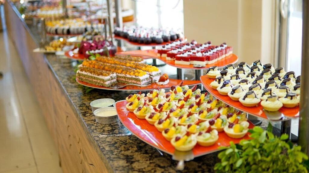 Clover Magic Seagate Hotel